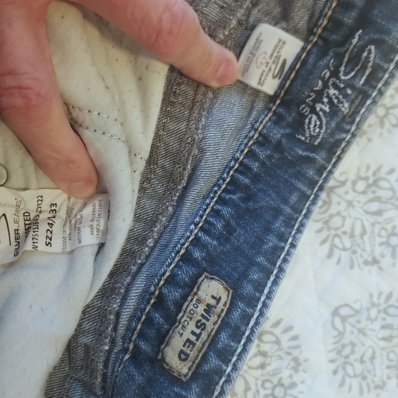 Silver Jeans Twisted Bootcut Sz 22 / 33"L - Picture 6 of 7